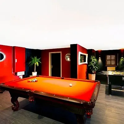 Готель Dormero